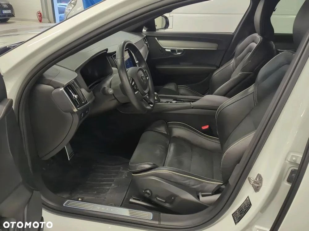 Volvo V90 D4 SCR R-Design - 8