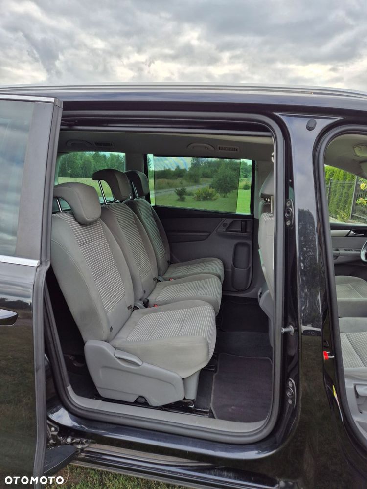 Seat Alhambra 2.0 TDI DPF Ecomotive - 11
