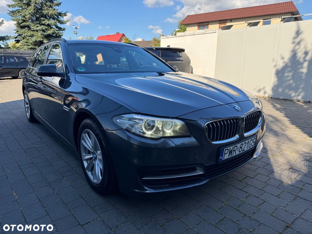 BMW Seria 5 520d Sport Line sport - 4