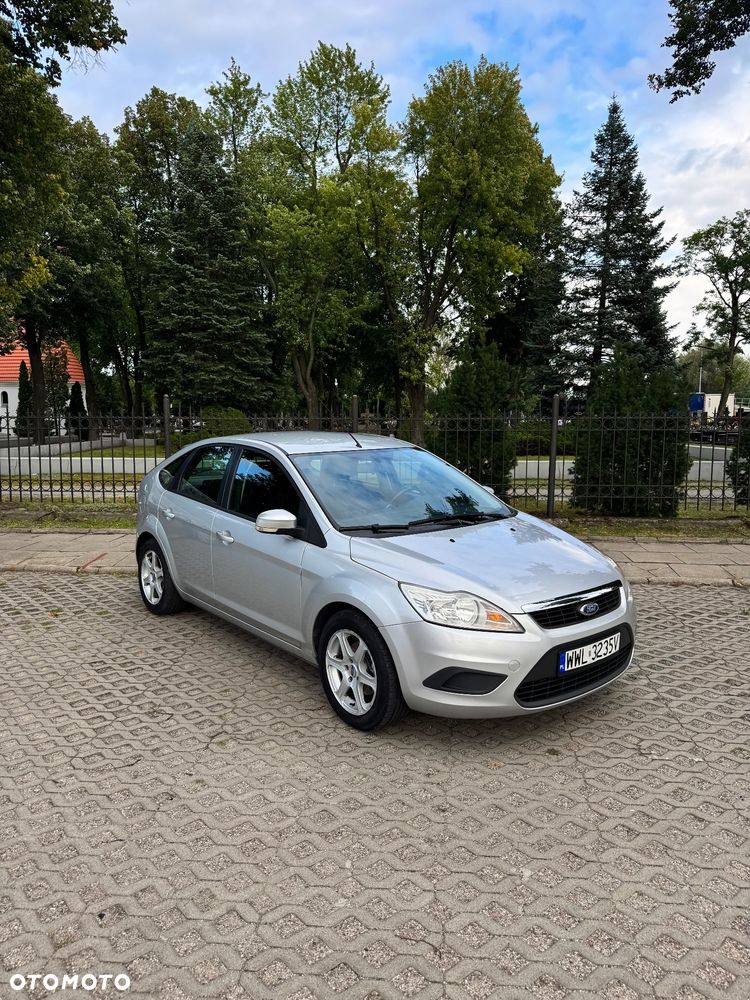 Ford Focus 2011 photo 3