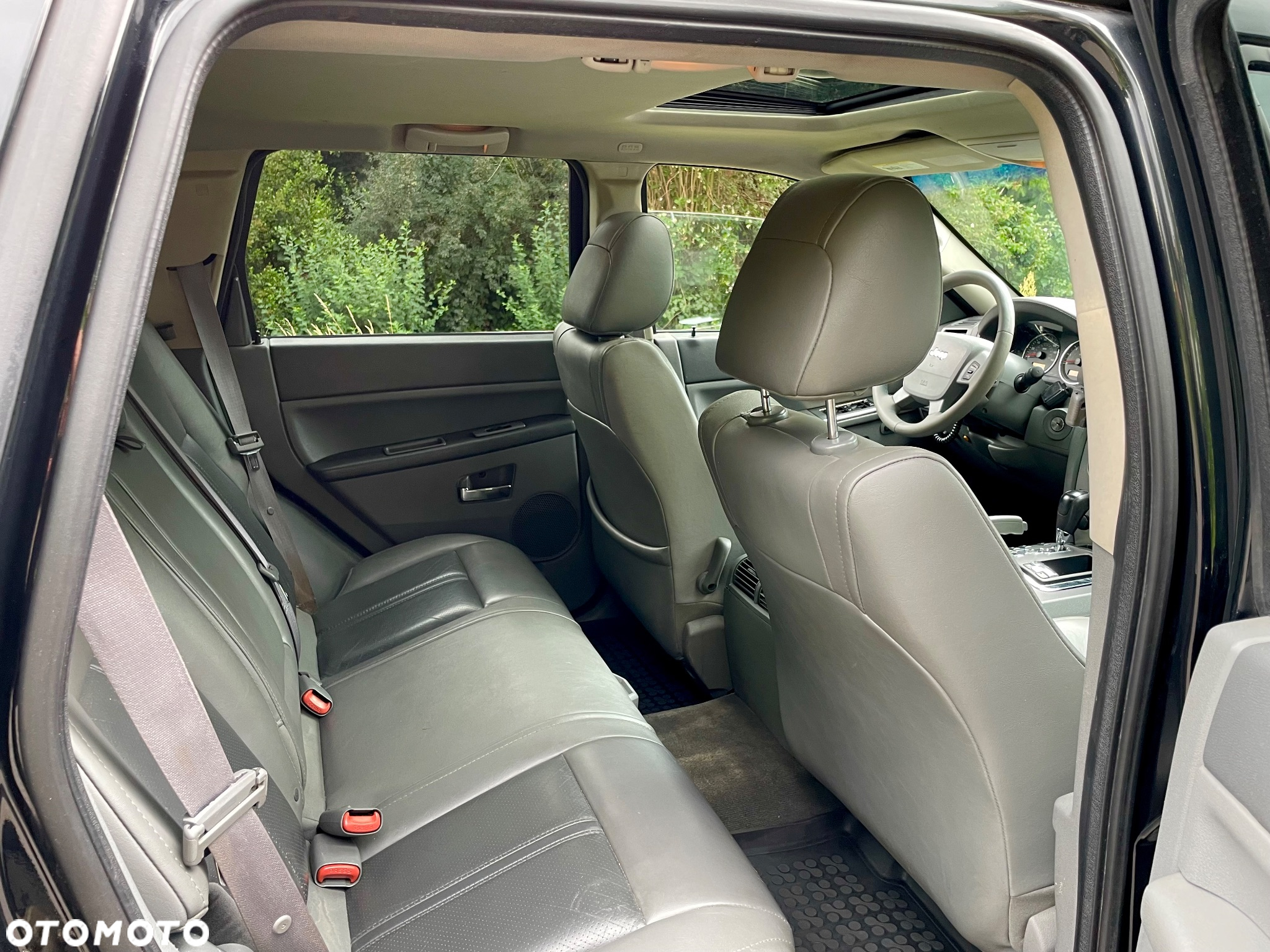 Jeep Grand Cherokee 5.7 V8 Overland - 10
