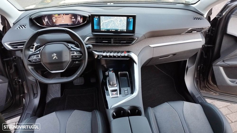 Peugeot 5008 1.2 PureTech Allure Pack EAT8 - 9