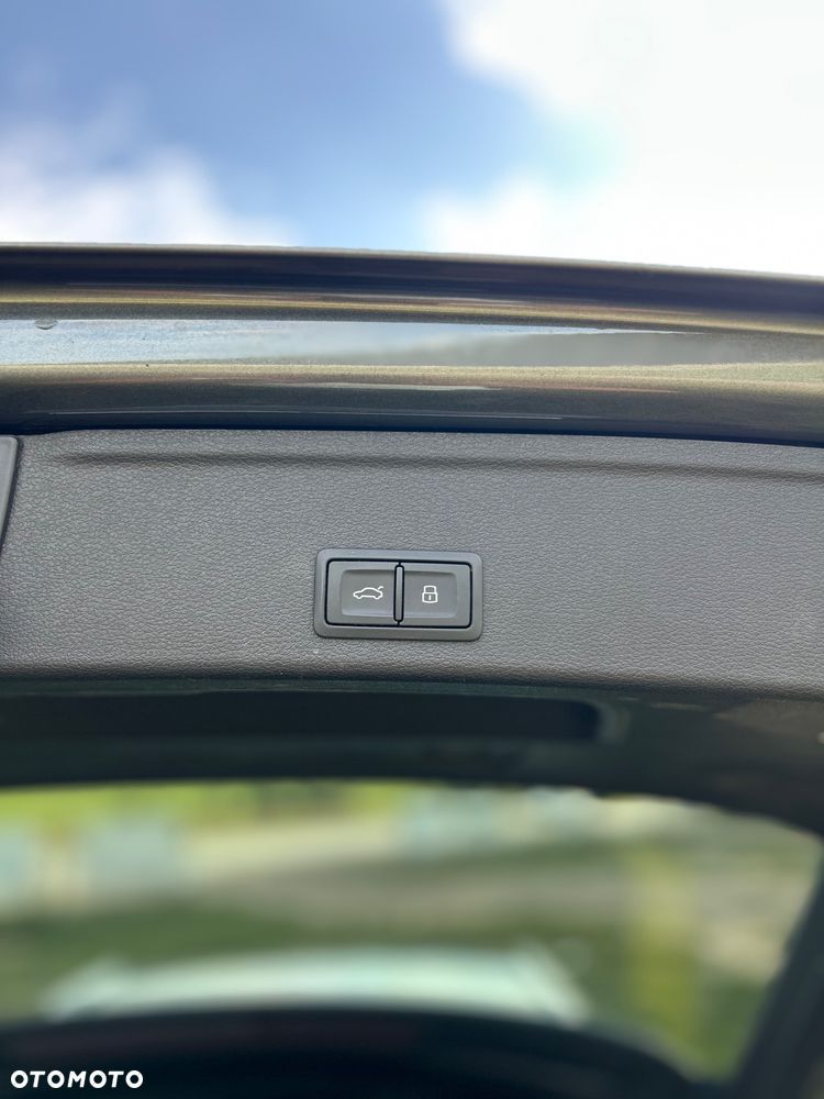 Audi A4 Avant 35 TDI mHEV S Line S tronic - 21