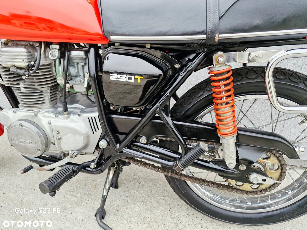 Honda CB - 24