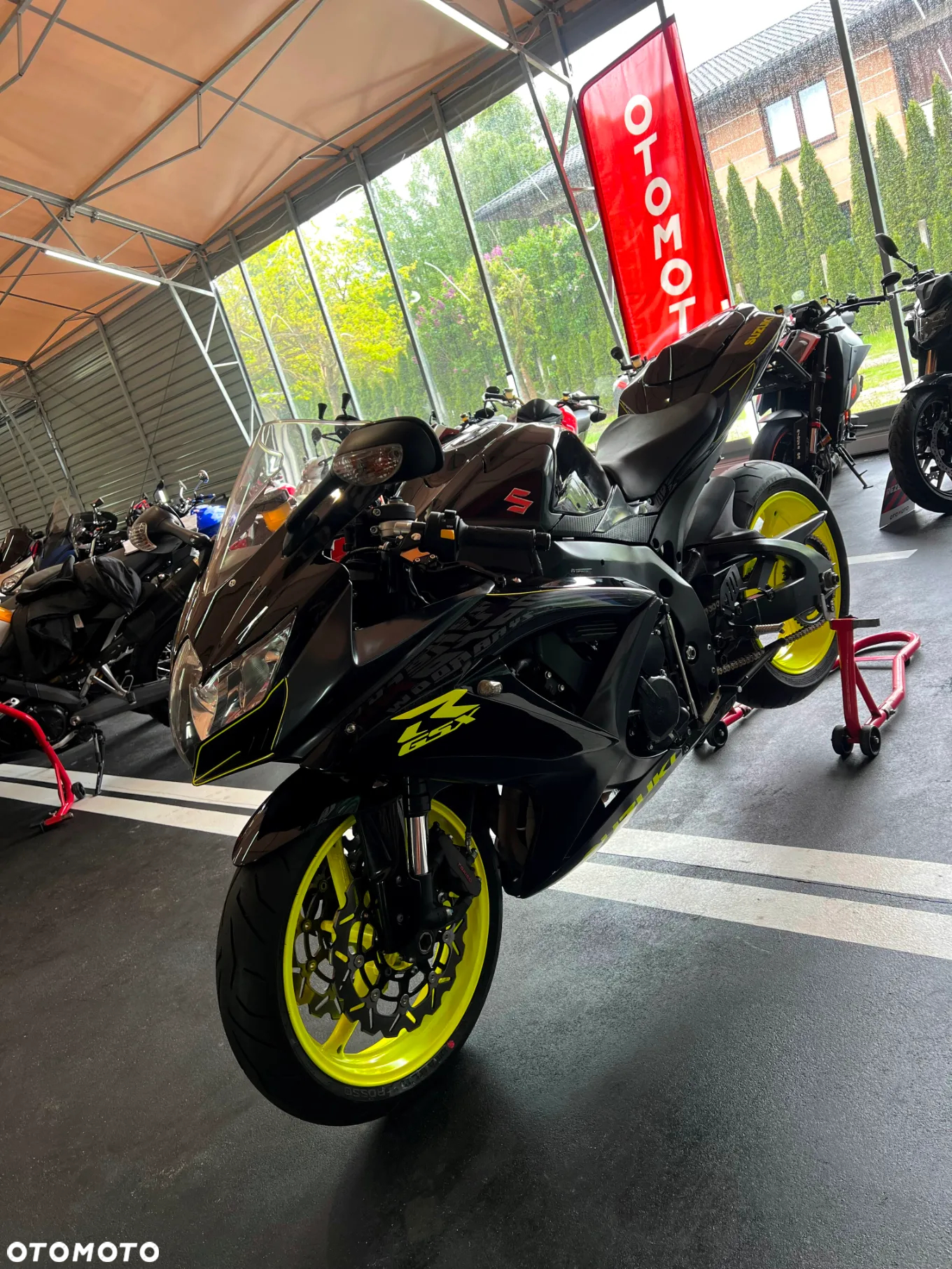 Suzuki GSX-R - 21