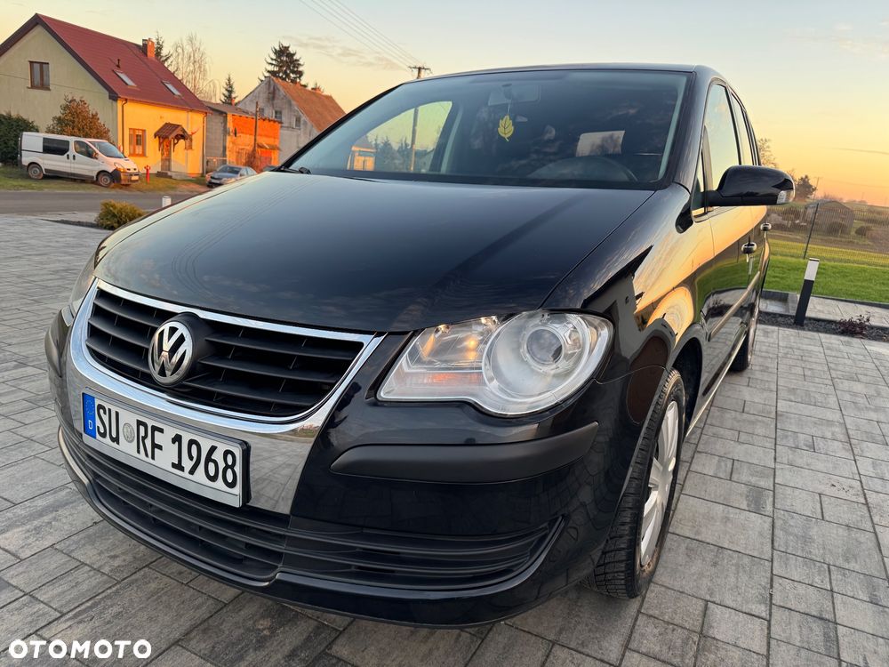 Volkswagen Touran 1.6 - 1