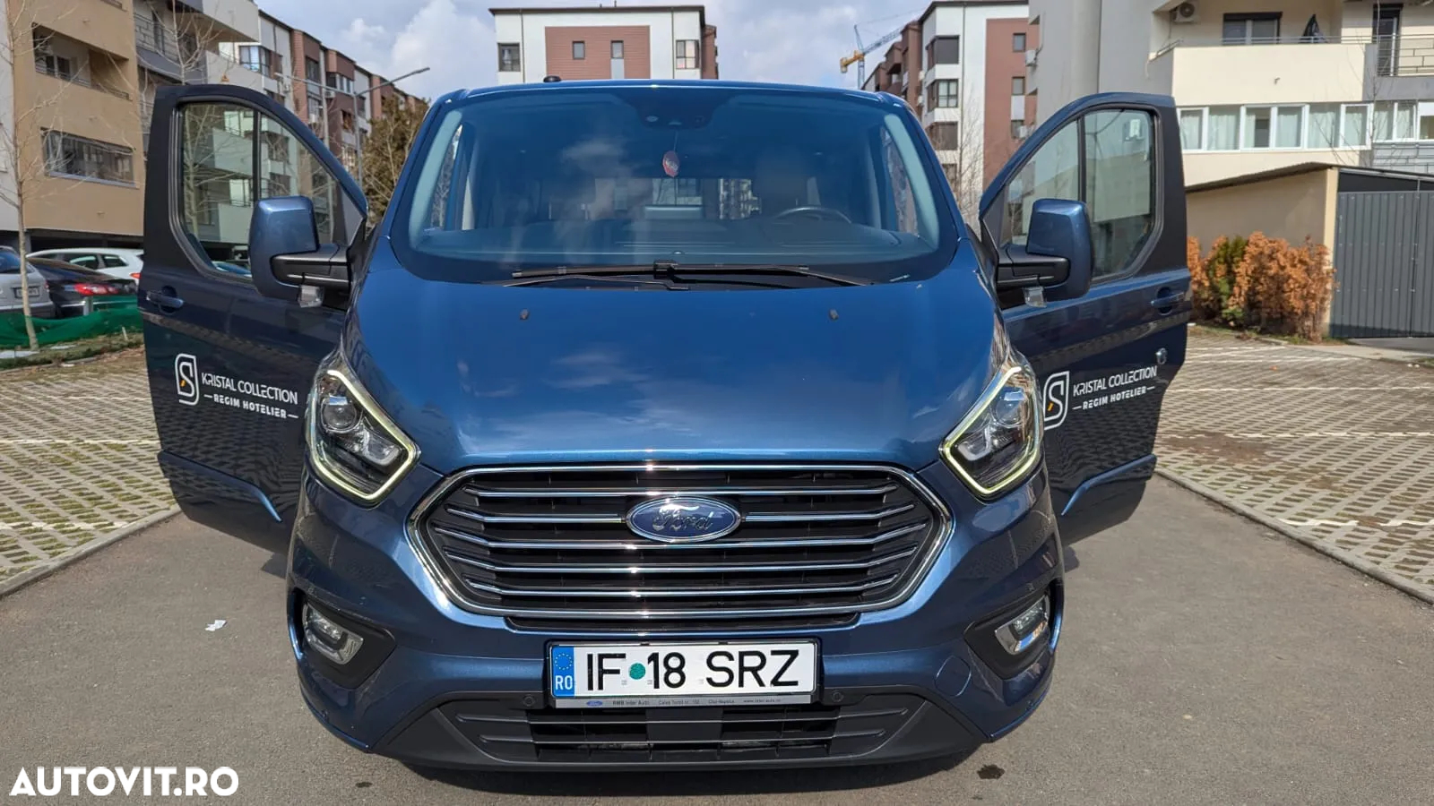 Ford Tourneo Custom Bus 320 2.0 EcoBlue 185 CP L2H1 Titanium X Aut. - 10