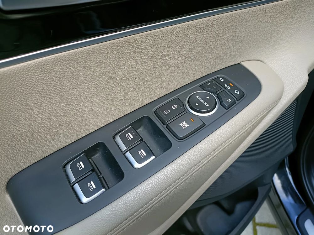 Kia Sorento 2.0 CRDI L - 23