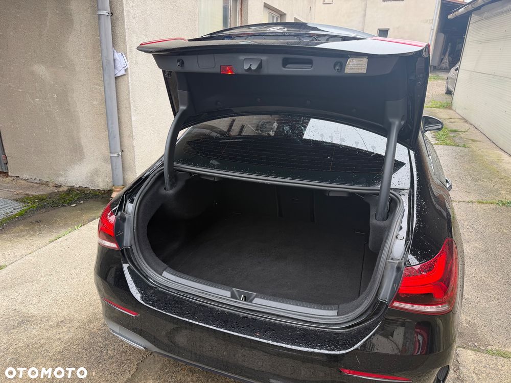 Mercedes-Benz Klasa A 220 4Matic 7G-DCT AMG Line - 25