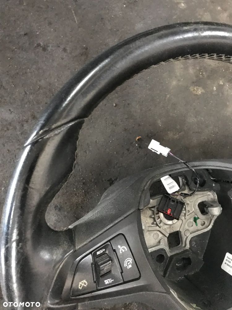 OPEL CORSA E KIEROWNICA MULTIFUNKCJA 39035990 - 4