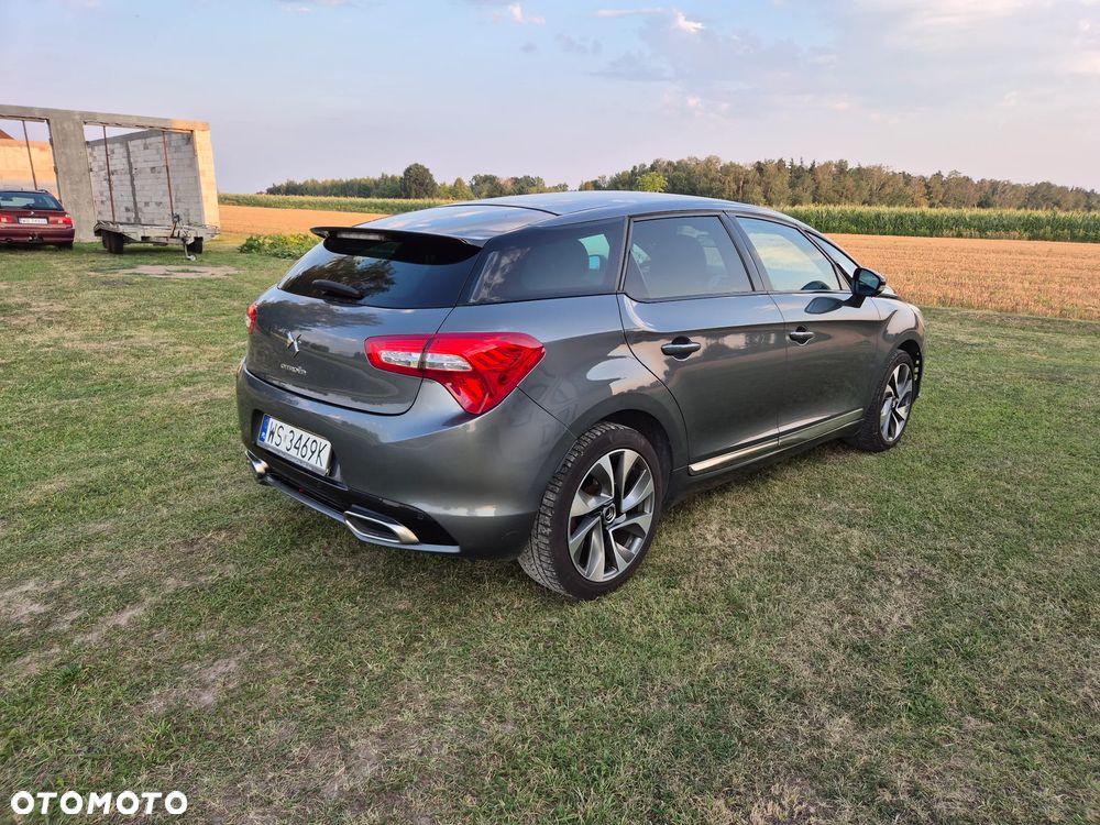 Citroën DS - 6