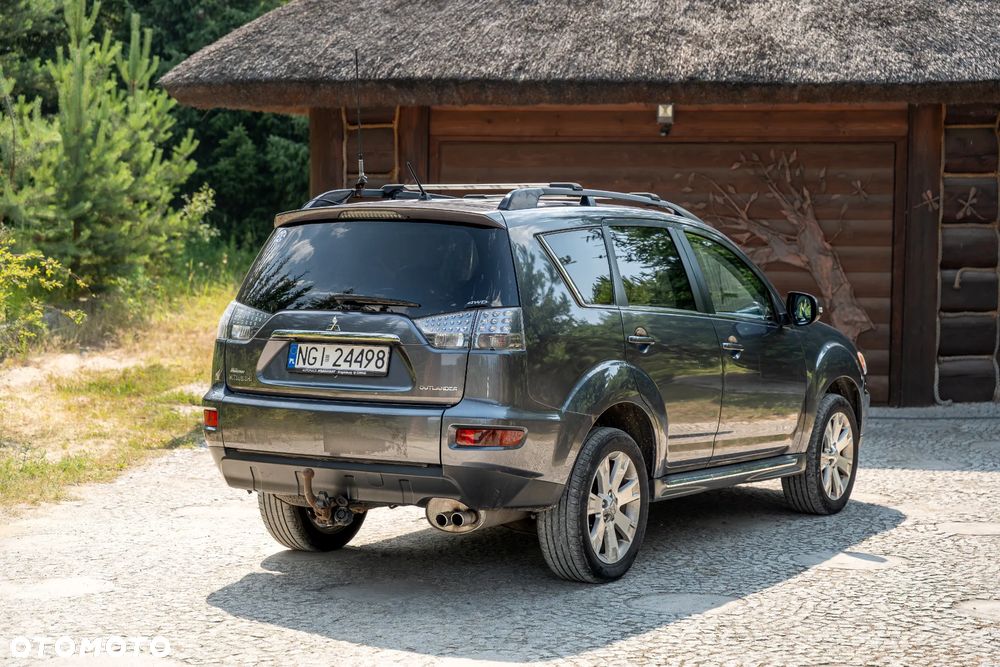 Mitsubishi Outlander 2.2 DID Intense EU5 - 5