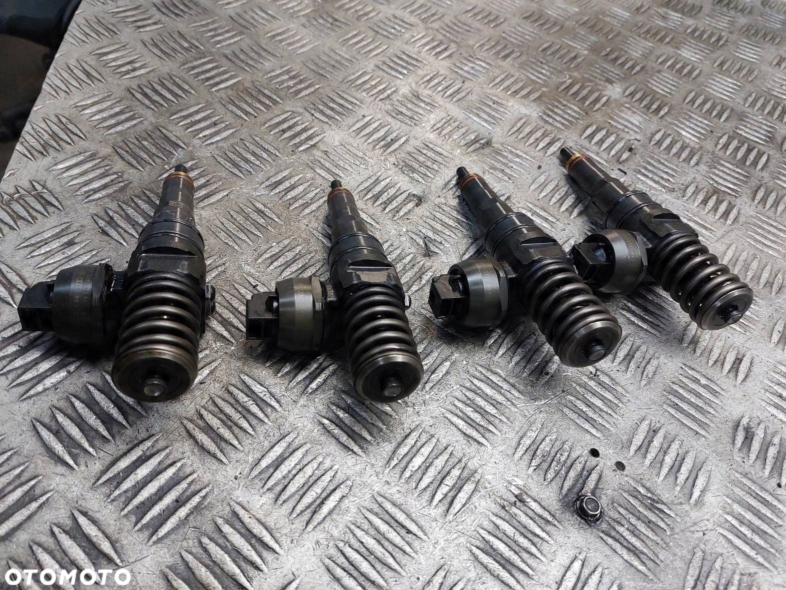 POMPOWTRYSKI KOMPLET VOLKSWAGEN PASSAT B5 FL 1.9 TDI 038130073AJ - 3