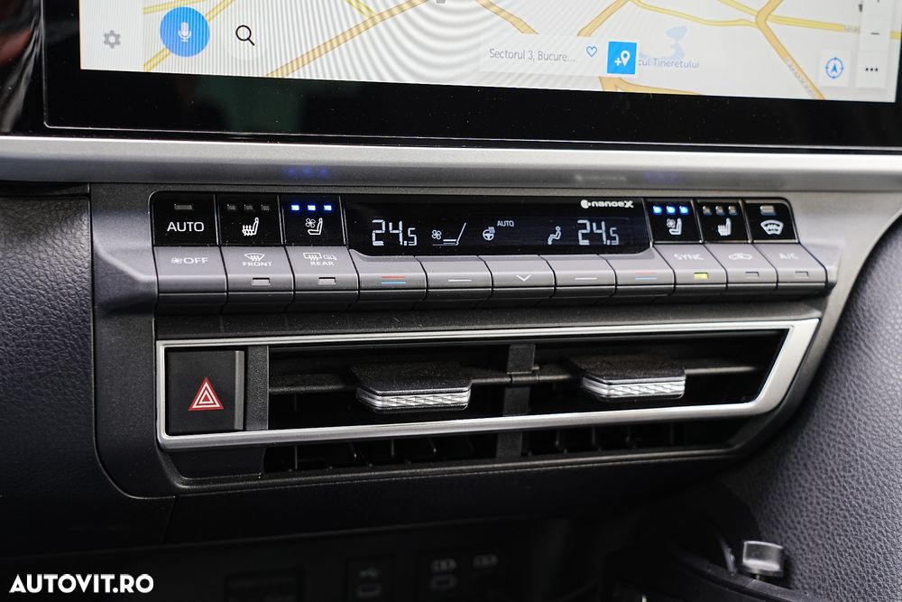 Toyota Camry 2.5 Hybrid Exclusive - 32