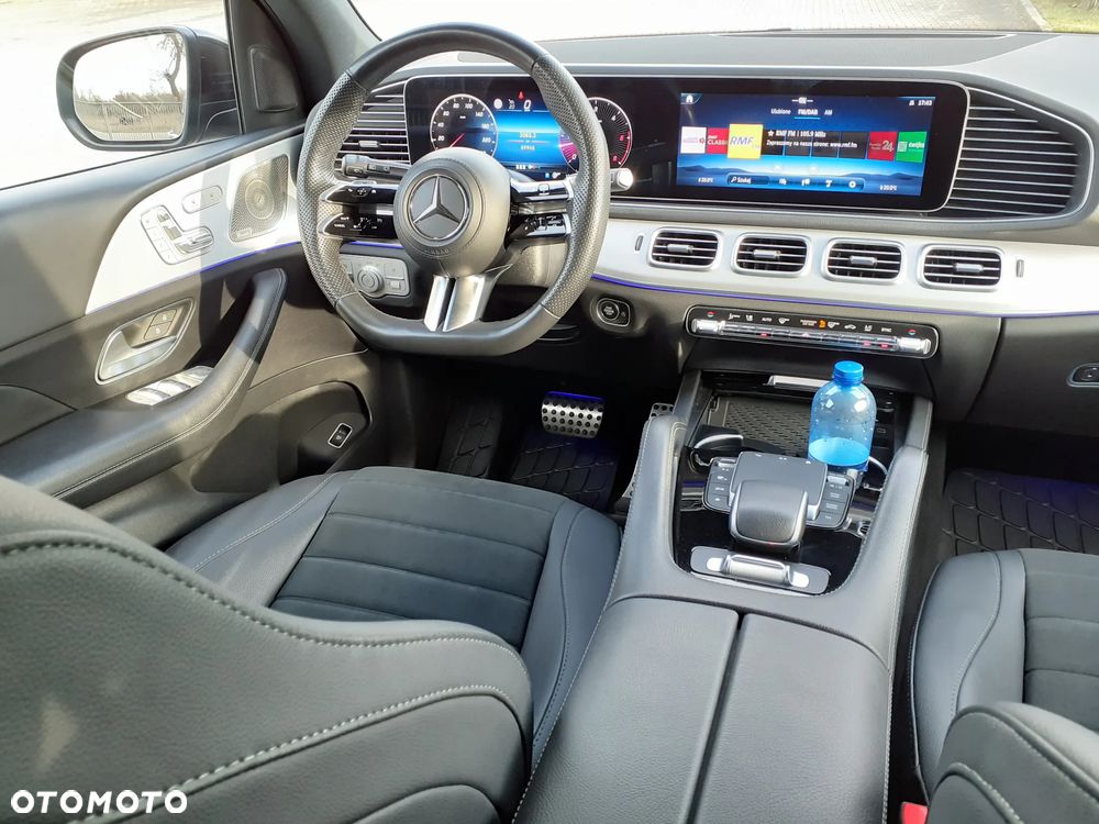Mercedes-Benz GLE 300 d 4Matic 9G-TRONIC AMG Line - 28
