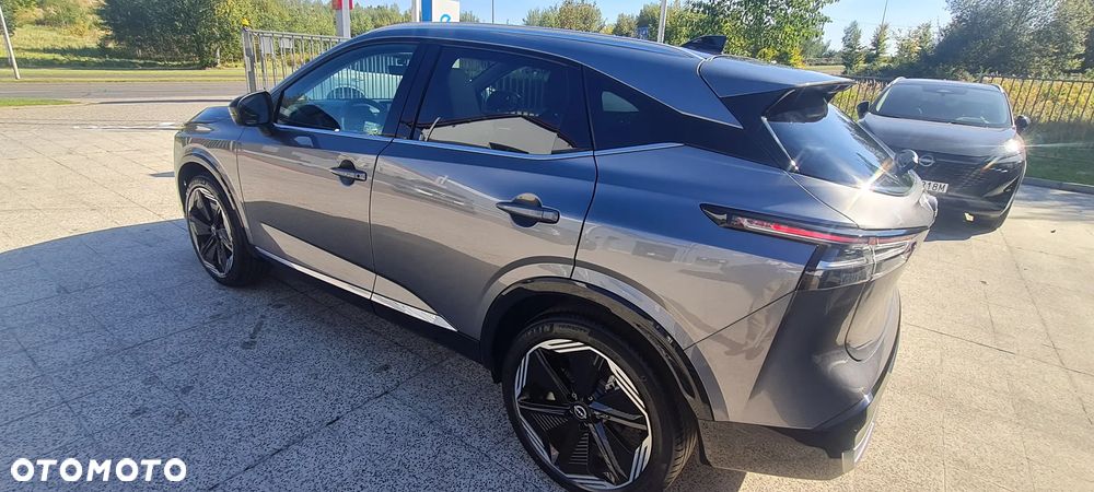 Nissan Qashqai 1.3 DIG-T mHEV 4x4 Tekna+ Xtronic - 3