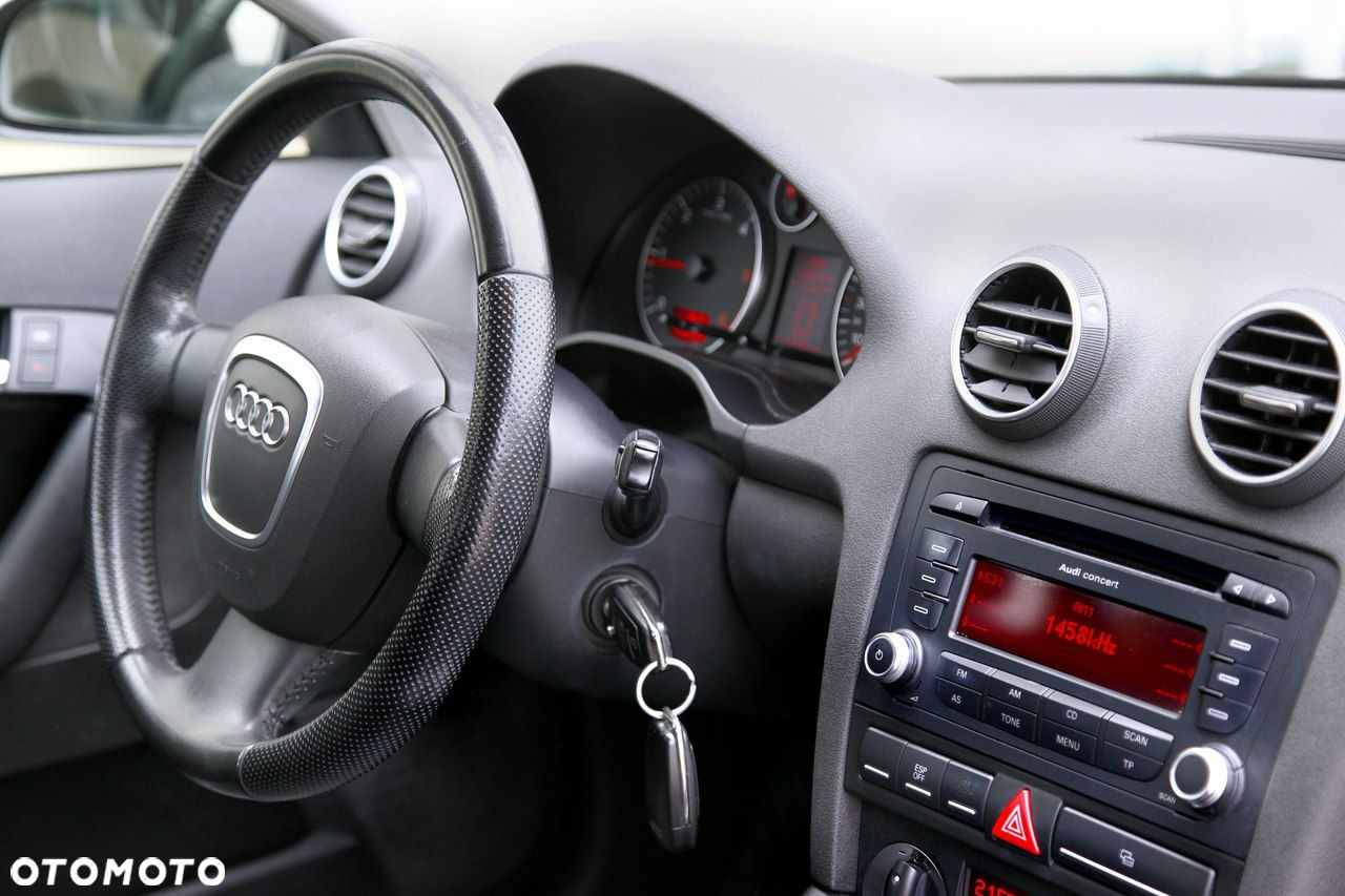 Audi A3 - 8