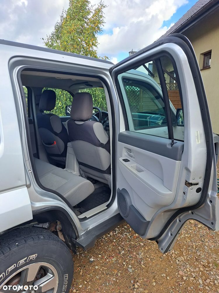 Jeep Liberty 3.7 4x4 - 8