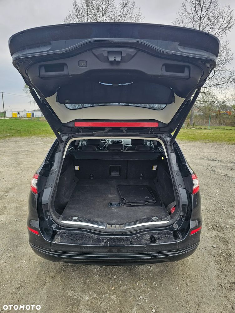 Ford Mondeo 2.0 TDCi Titanium PowerShift - 16