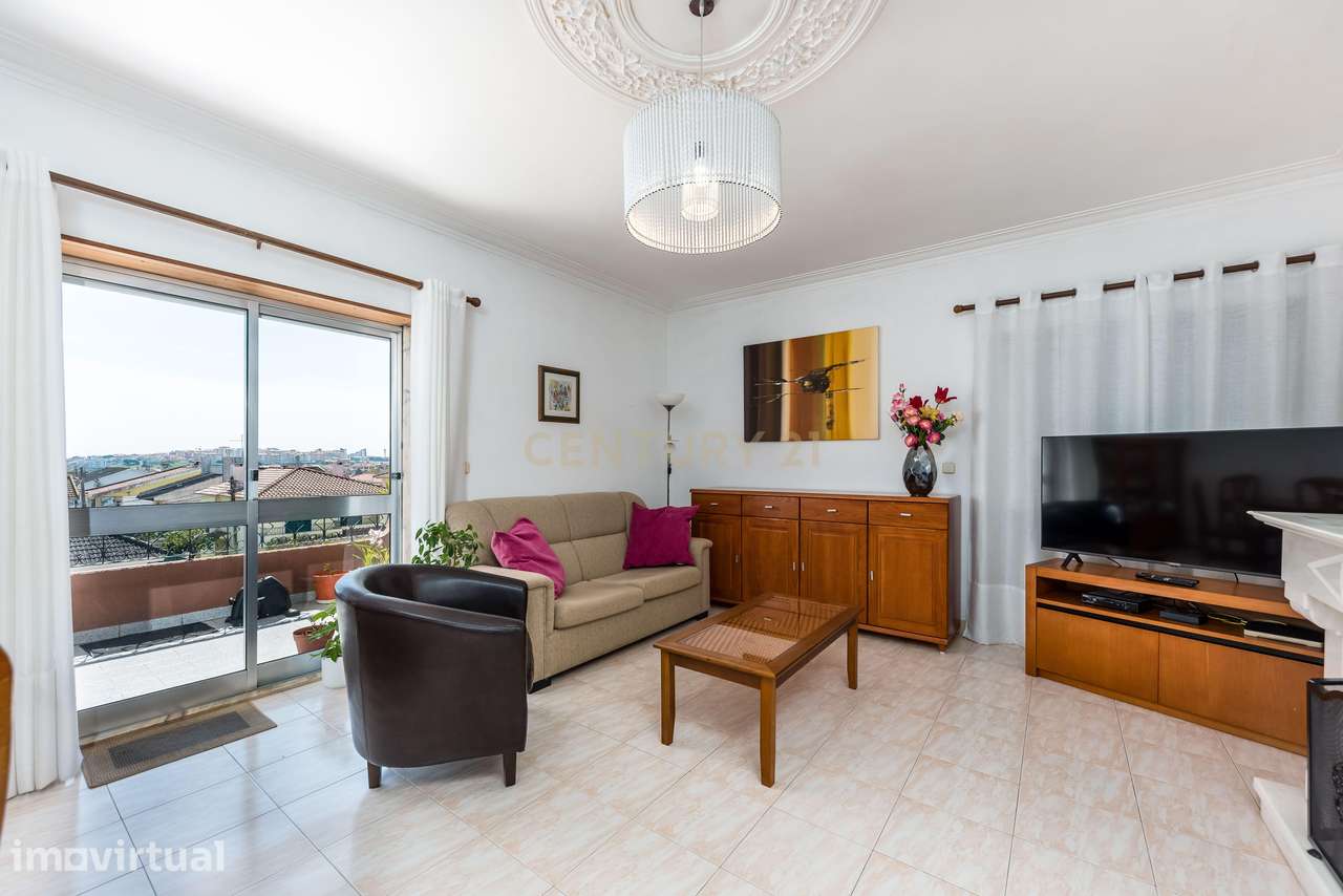 Apartamento T2 a 10min das praias da Linha - Grande imagem: 3/34