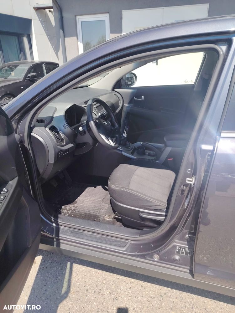 Kia Sportage - 8