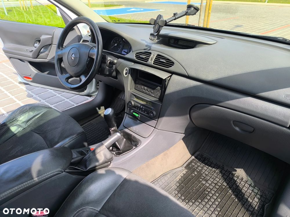 Renault Laguna - 13