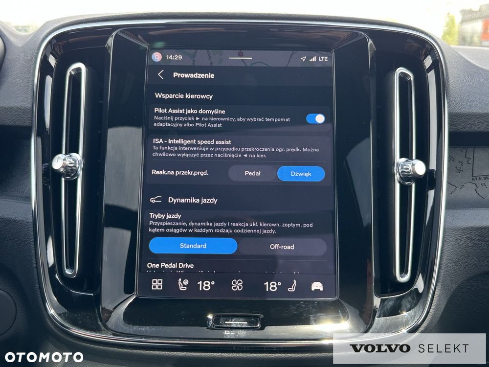 Volvo XC 40 - 23