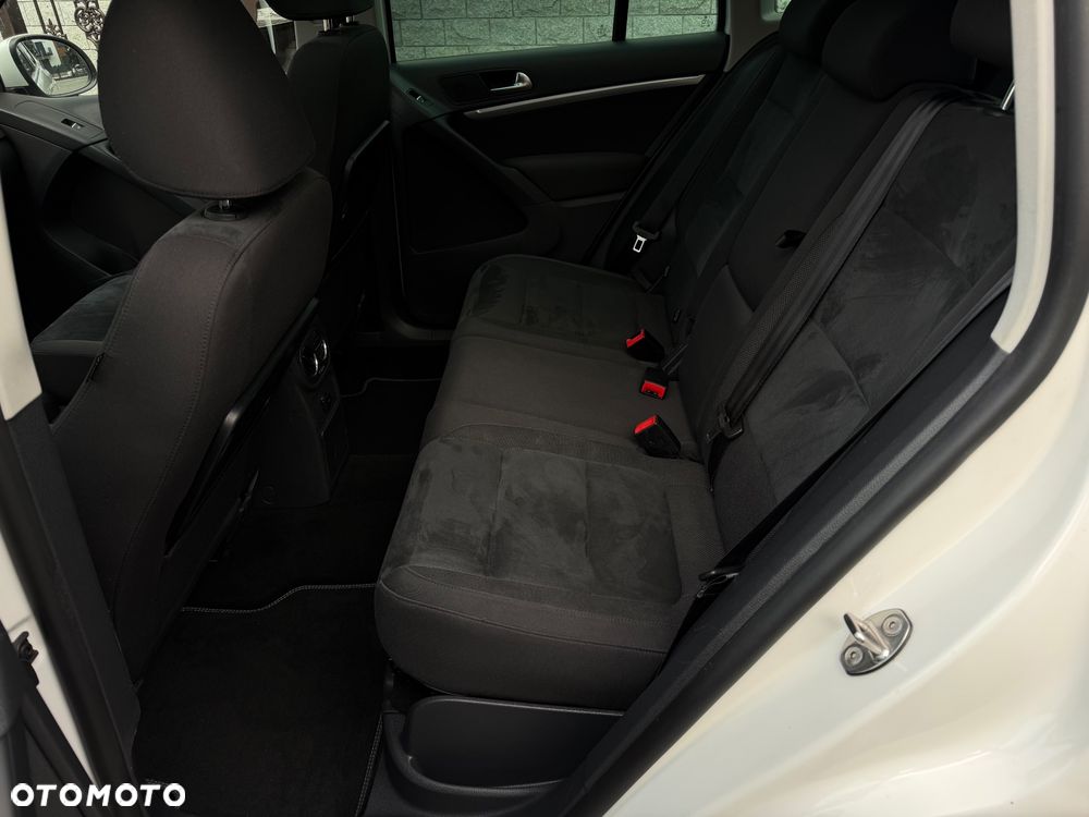 Volkswagen Tiguan 2.0 TDI DPF 4Motion DSG Exclusive - 23
