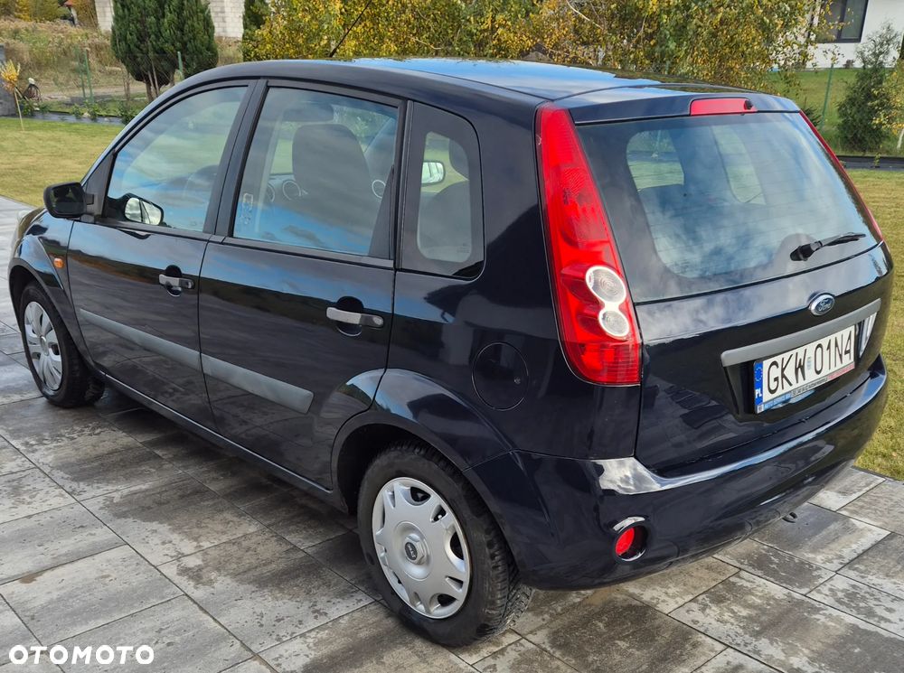 Ford Fiesta 1.3 - 4