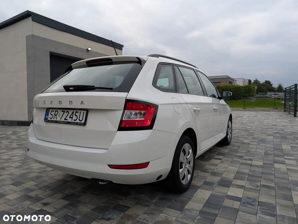 Skoda Fabia 1.0 Active - 5