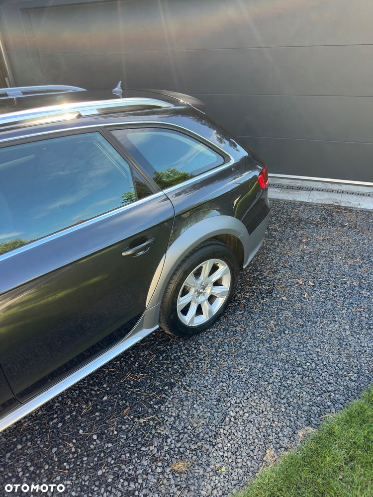 Audi A4 Allroad 2012 photo 4