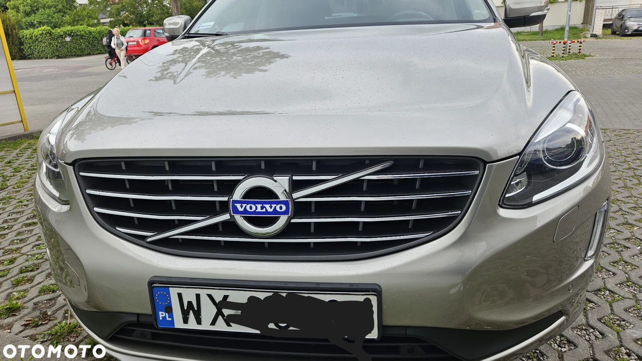 Volvo XC 60 D4 Drive-E Momentum - 10