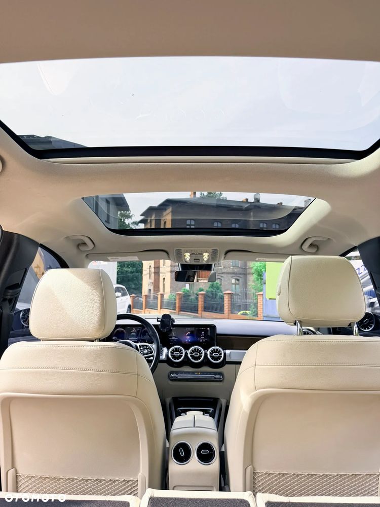 Mercedes-Benz GLB 250 8G-DCT Progressive - 27