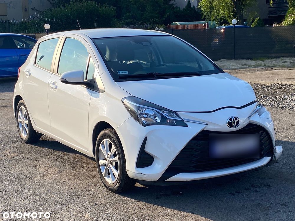 Toyota Yaris 1.0 Active - 5