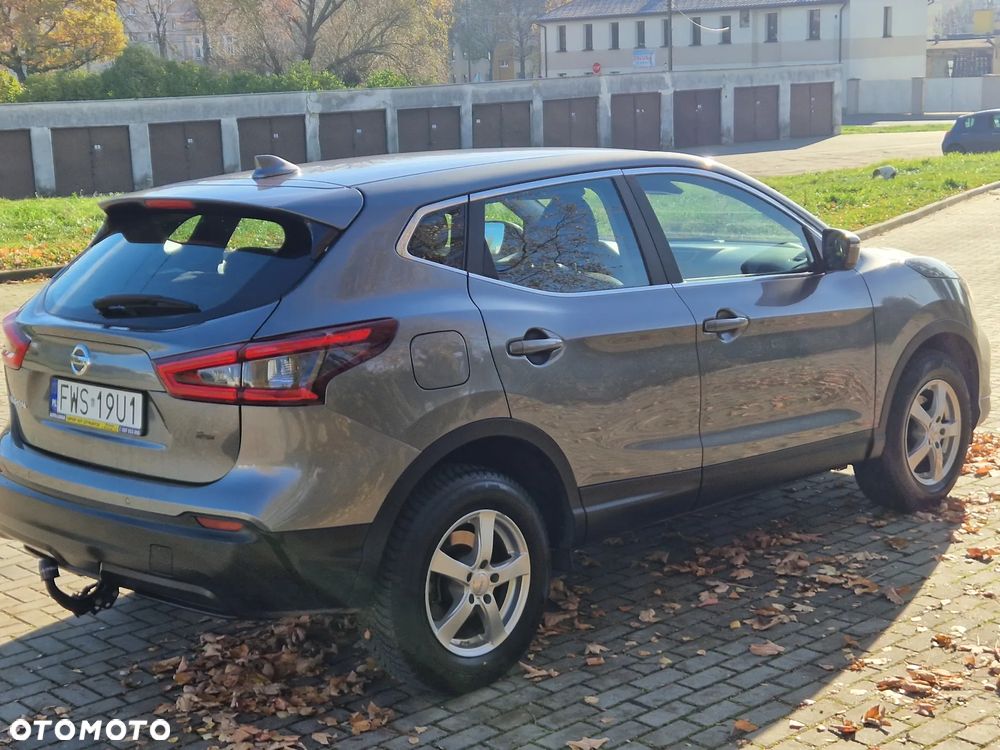 Nissan Qashqai 1.3 DIG-T DCT N-TEC - 4