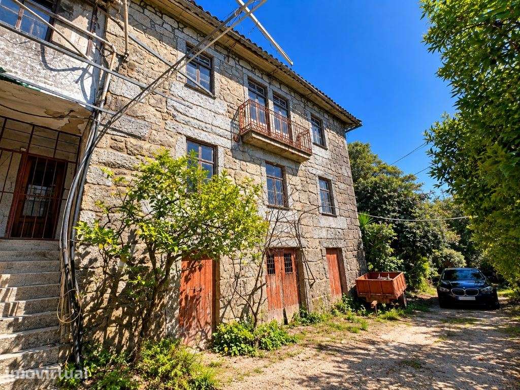 QUINTA COM 3 HECTARES E MORADIA EM PEDRA PARA RESTAURO | SÃO TORCAT... - Grande imagem: 3/20