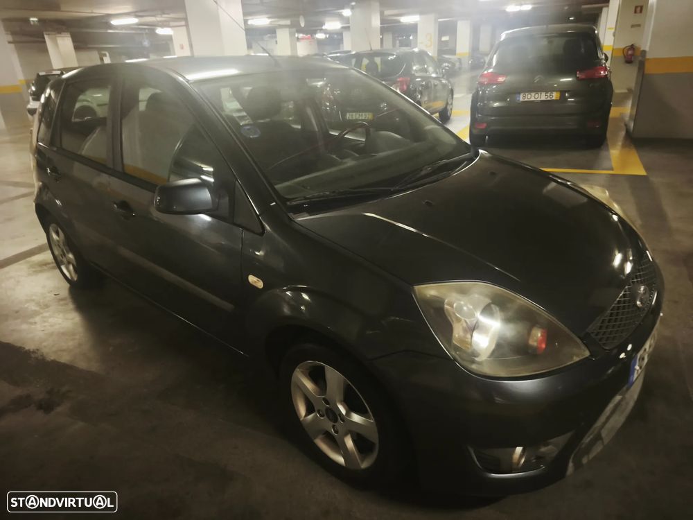 Ford Fiesta 1.25 Trend - 25