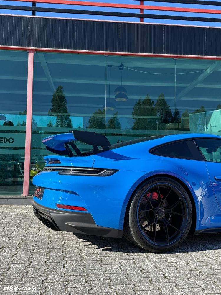 Porsche 911 Série F - 26