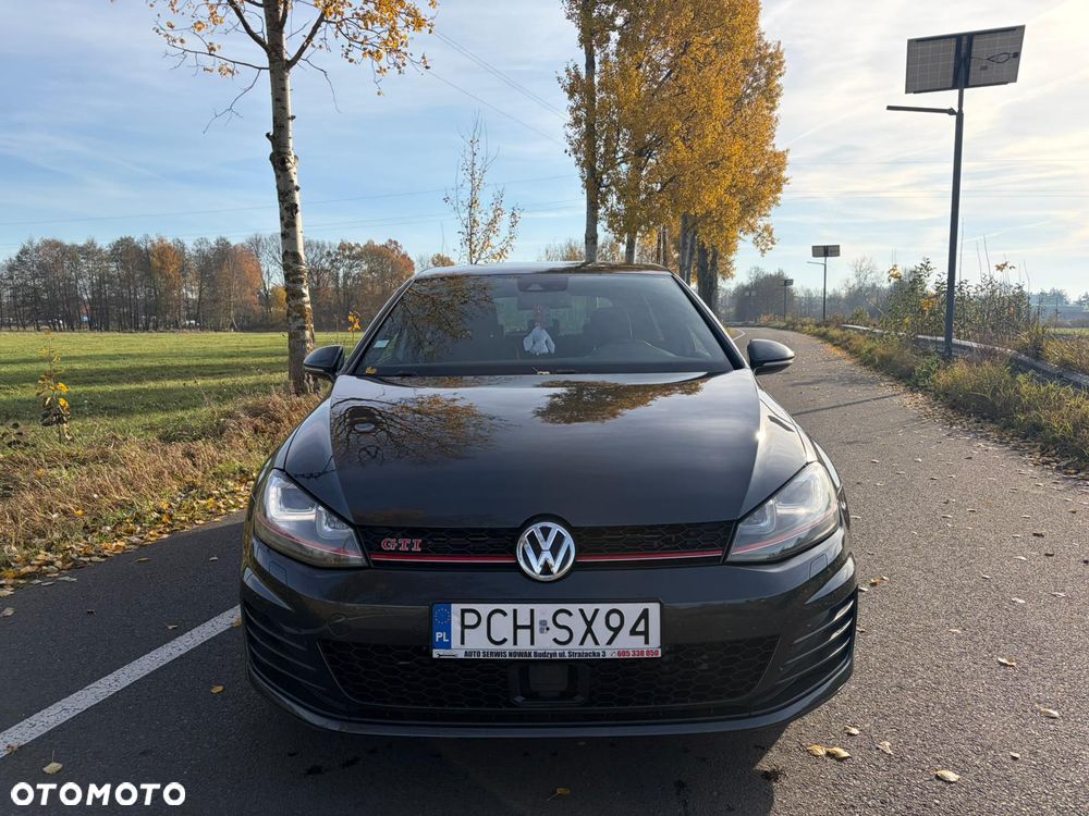 Volkswagen Golf 2.0 TSI BMT GTI DSG - 3