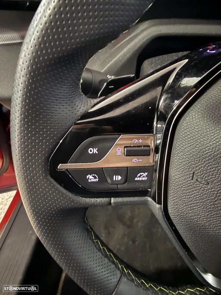 Peugeot 408 1.6 Hybrid GT e-EAT8 - 23