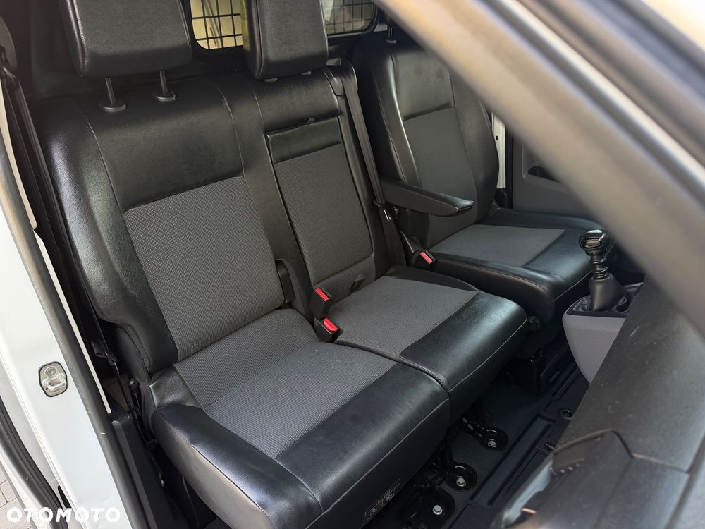 Toyota Proace - 30