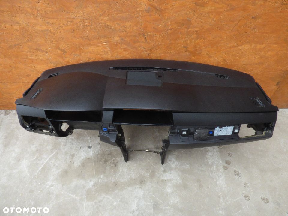 BMW E60 E61 PRZED LIFT DESKA KONSOLA  KOKPIT KLUCZYK - 2