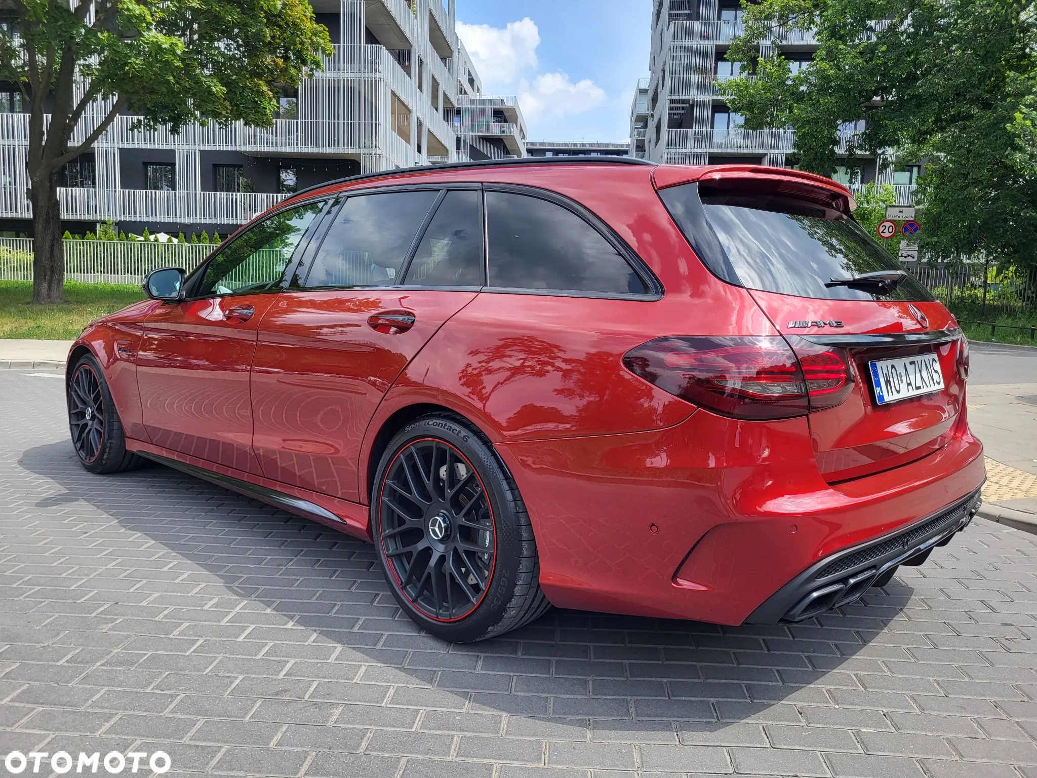 Mercedes-Benz Klasa C AMG 63 - 29