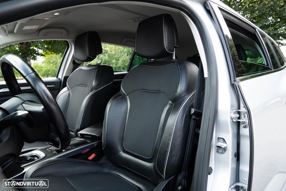Renault Mégane Sport Tourer 1.3 TCe Bose Edition EDC - 21