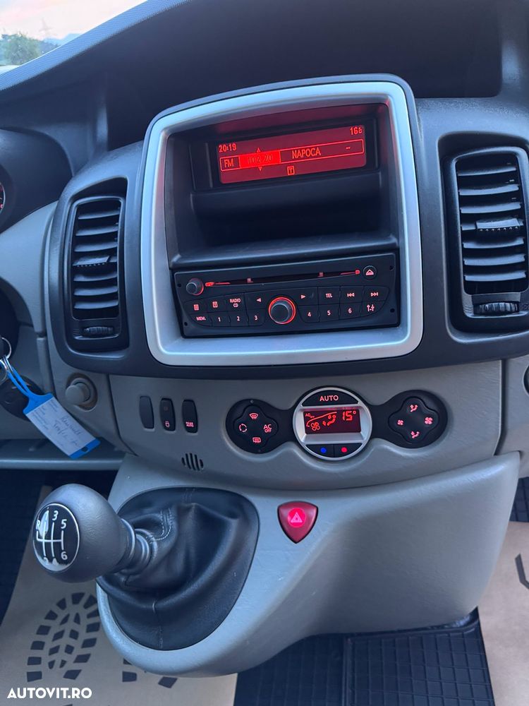 Renault Trafic Grand Passenger L2H1 Authentique - 34