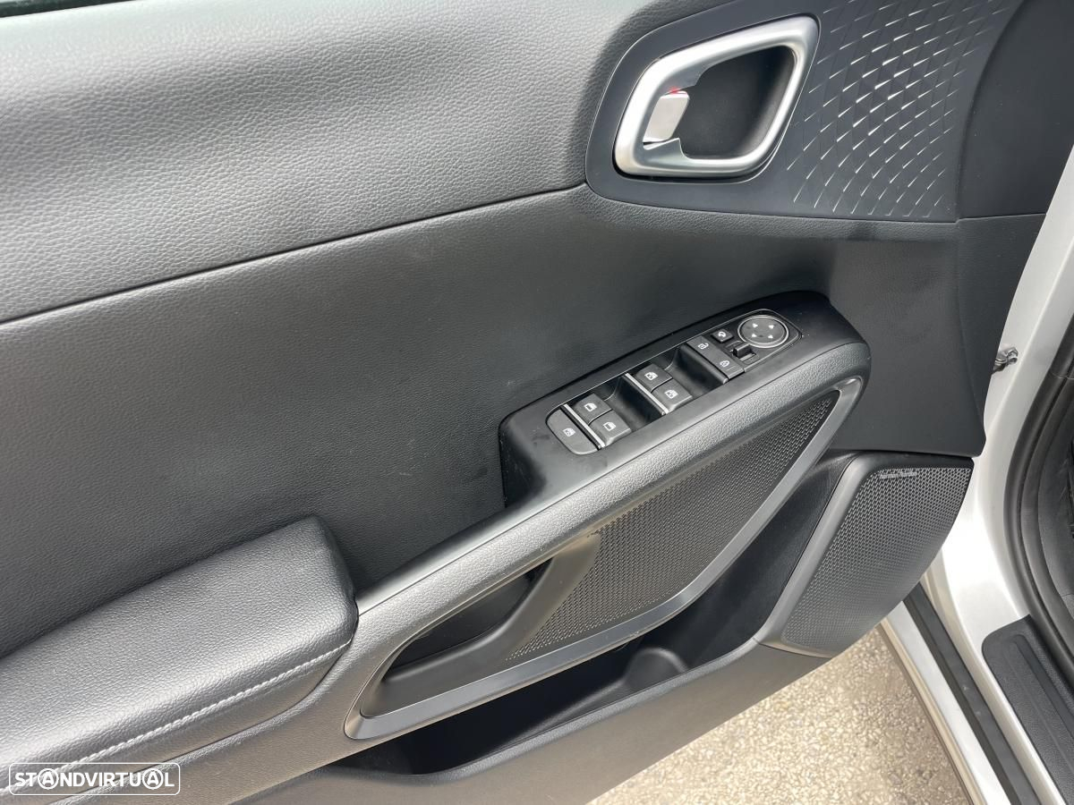 Kia e-Soul Vision - 7