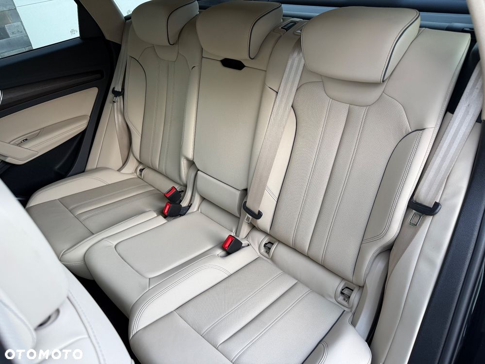 Audi Q5 40 TDI quattro S tronic S line business - 15