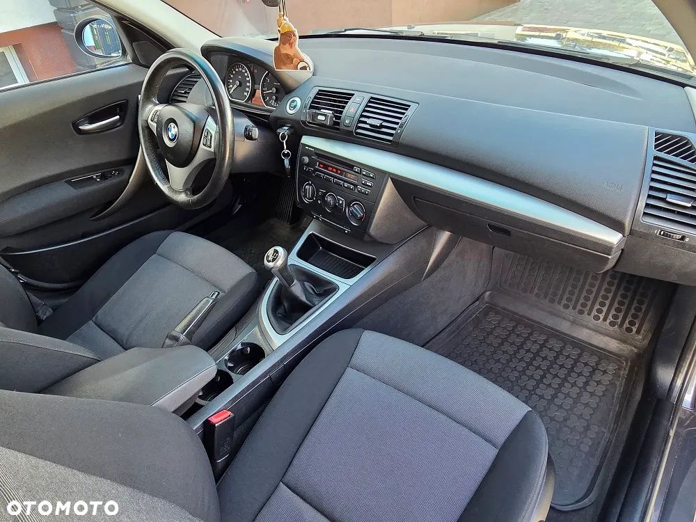 BMW Seria 1 118i - 8