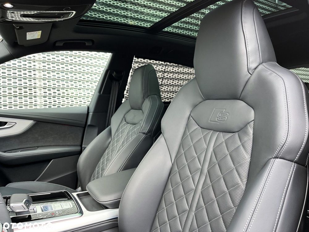 Audi Q8 - 20