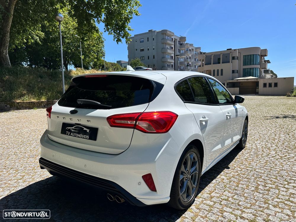 Ford Focus 1.0 EcoBoost S&S ST-LINE - 8
